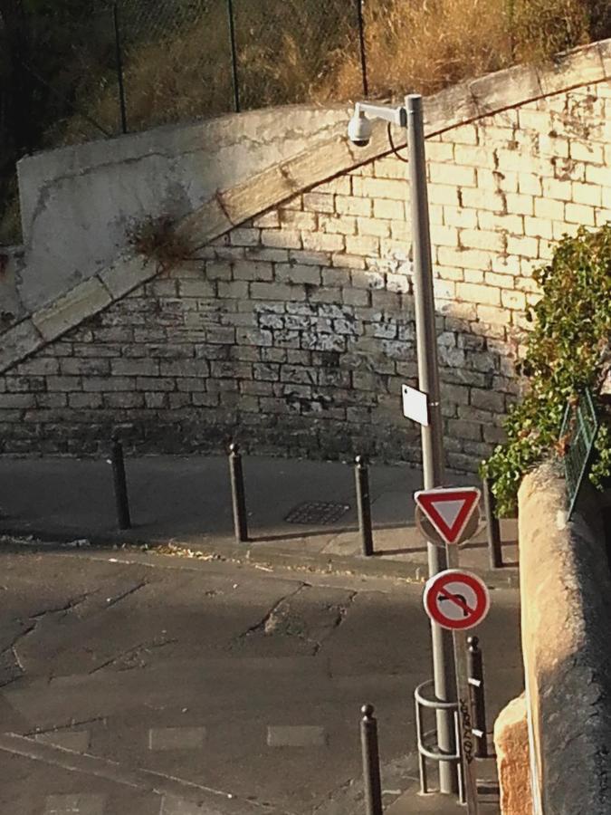 Boulevard Boues Marselha Exterior foto