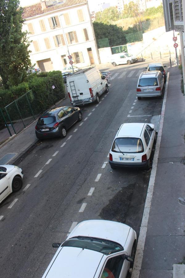 Boulevard Boues Marselha Exterior foto
